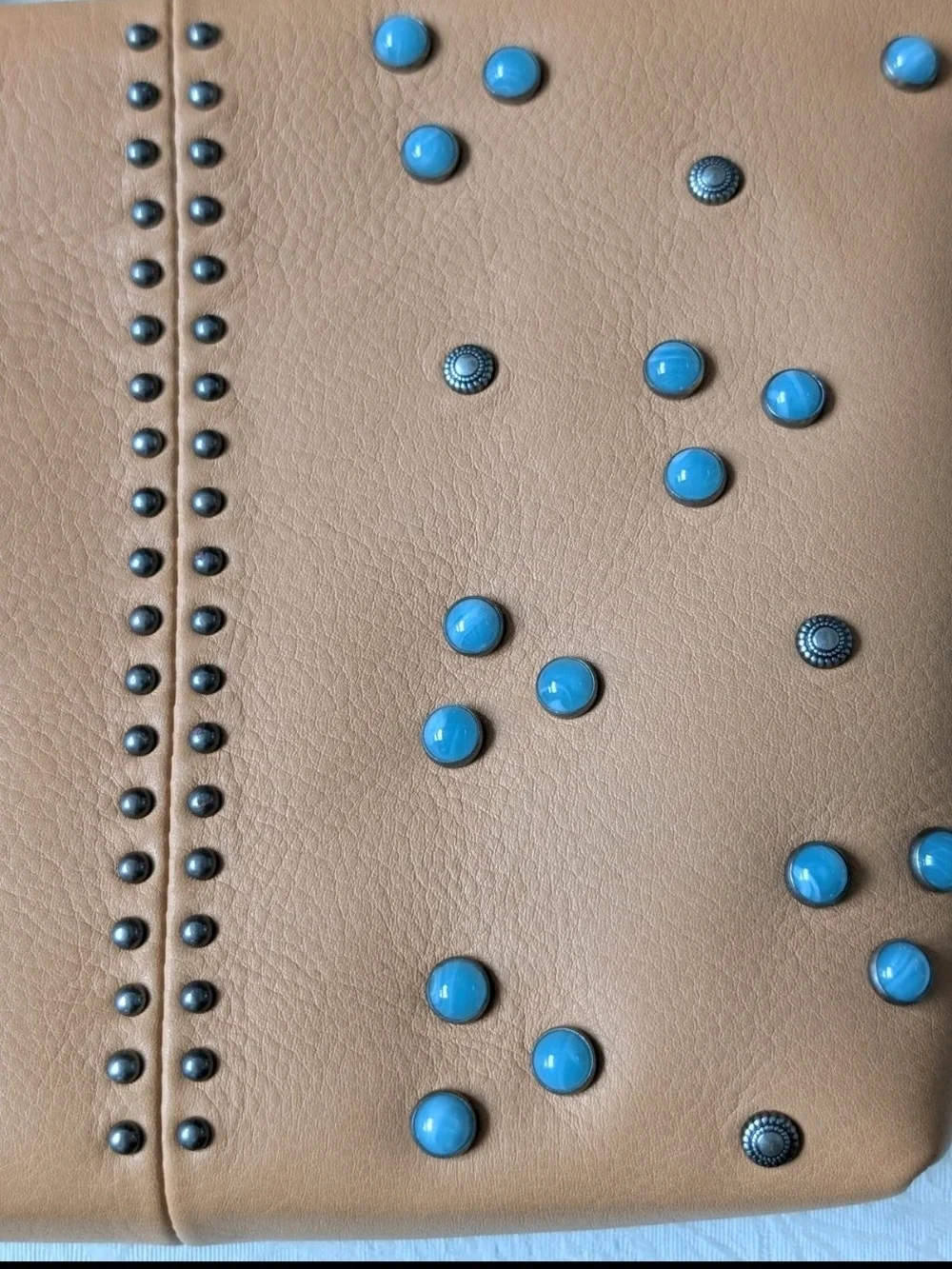 Hobo Doe Clutch Studded Accent Zip Closure Silver Hardware Wrist Strap